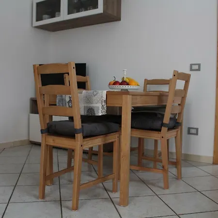 Casa Vacanze Il Gelsomino Tatil Evi *