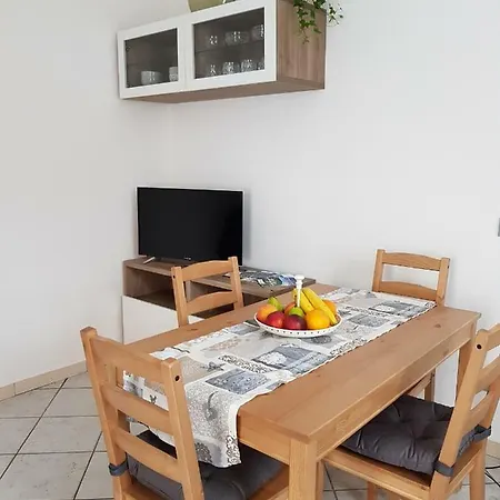 Casa Vacanze Il Gelsomino Tatil Evi *
